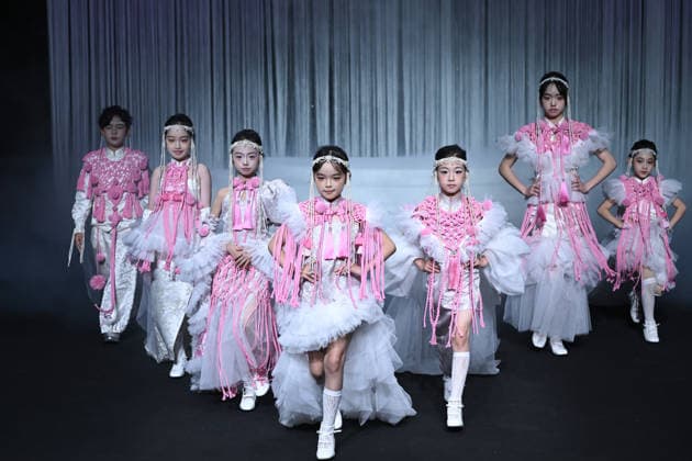 BEIJING, CHINA - MARCH 28: Models walk the runway at the XIANAI collection by designer Huang Yayun on day 9 of China Fashion Week 2026 (Spring) at 798Â·751 PARK on March 28, 2026 in Beijing, China.  Copyright: xChinaxNewsxServicex 111631273074