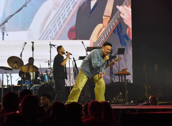 March 27, 2026, Norfolk, Virginia, USA: TAUREN WELLS brings some christan music to the at The Chartway Arena at Old Dominion University, Norfolk, Virginia on 27 March 2026. photo Ã‚ Norfolk USA  - ZUMAm90_ 20260327_zap_m90_056 Copyright: xJeffxMoorex