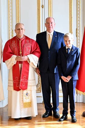 Pope Leo XIV with Prince Albert II of Monaco, Prince Jacques Entretien au palais pricnier et photo officielle Historic visit of Pope Leo XIV to Monaco on March 28, 2026 Bruno Bebert Dominique Jacovides Bestimage Pope Leo XIV s meeting with Prince Albert II of Monaco and Princess Charlene at the Prince s Palace Historic visit of Pope Leo XIV to Monaco on March 28, 2026 Monaco  Copyright: xDominiquexJacovidesx-xBrunoxBebertx xBestimagexDominiquexJacovidesx-xBrunoxBebertx xBestimagex