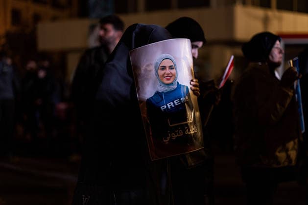 Beirut Lebanon Protest Killed Journalists A demonstrator holds a picture during a protest at Martyrs™ Square in central Beirut, Lebanon, on March 28, 2026, following the killing of three journalists. Demonstrators raised posters condemning the killings after an Israeli strike killed Ali Shaib of Al Manar and Fatima Ftouni of Al Mayadeen, along with her brother Mohammed Ftouni, in southern Lebanon, prompting renewed calls for the protection of journalists in conflict zones. Beirut Beirut Lebanon Copyright: xTouficxRmeitix