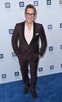 Human Rights Campaign Los Angeles Dinner Dan Bucatinsky arriving at the Human Rights Campaign Los Angeles Dinner held at the Fairmont Century Plaza on March 28, 2026 in Century City, CA. Century City Fairmont Century Plaza California USA Copyright: xLeexWattx xAFF-USA.COMx