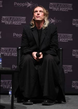 Exclusive Jamie Campbell Bower at the SFM9 Stranger Things Cult Series Convention at the Villepinte Exhibition Center on March 28, 2026 Denis Guignbourg Bestimage Exclusive For Germany call for price SFM9 Stranger Things Cult Series Convention at the Villepinte Exhibition Center on March 28, 2026 Paris France  Copyright: xDenisxGuignebourgx xBestimagexDenisxGuignebourgx xBestimagex