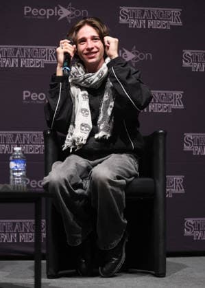 Exclusive Raphael Luce at the SFM9 Stranger Things Cult Series Convention at the Villepinte Exhibition Center on March 28, 2026 Denis Guignbourg Bestimage Exclusive For Germany call for price SFM9 Stranger Things Cult Series Convention at the Villepinte Exhibition Center on March 28, 2026 Paris France  Copyright: xDenisxGuignebourgx xBestimagexDenisxGuignebourgx xBestimagex