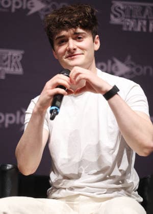 Exclusive Noah Schnapp at the SFM9 Stranger Things Cult Series Convention at the Villepinte Exhibition Center on March 28, 2026 Denis Guignbourg Bestimage Exclusive For Germany call for price SFM9 Stranger Things Cult Series Convention at the Villepinte Exhibition Center on March 28, 2026 Paris France  Copyright: xDenisxGuignebourgx xBestimagexDenisxGuignebourgx xBestimagex