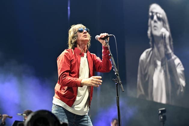 Richard Ashcroft performing at O2 Arena in London LONDON, ENGLAND - MARCH 28: Richard Ashcroft performing at O2 Arena, Greenwich on March 28, 2026 in London, England. CAP MAR MAR Great Britain Copyright: xMartinxHarris CapitalxPicturesx