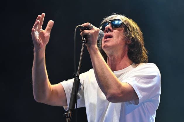 Richard Ashcroft performing at O2 Arena in London LONDON, ENGLAND - MARCH 28: Richard Ashcroft performing at O2 Arena, Greenwich on March 28, 2026 in London, England. CAP MAR MAR Great Britain Copyright: xMartinxHarris CapitalxPicturesx