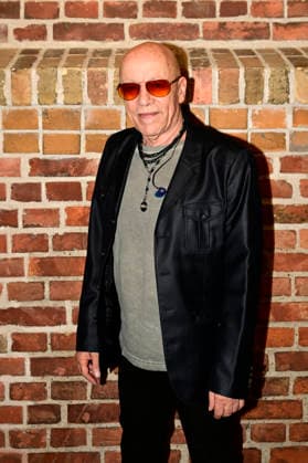 Toni Krahl bei der 9. Windflüchter Charity Gala 2026 zu Gunsten der Stiftung Betroffen˜ im Störtebeker Brauquartier. Stralsund, 28.03.2026