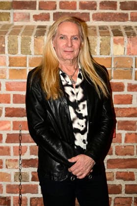 Uwe Hassbecker von Silly bei der 9. Windflüchter Charity Gala 2026 zu Gunsten der Stiftung Betroffen˜ im Störtebeker Brauquartier. Stralsund, 28.03.2026