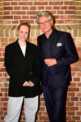 Clara Lösel und Peter Escher bei der 9. Windflüchter Charity Gala 2026 zu Gunsten der Stiftung Betroffen˜ im Störtebeker Brauquartier. Stralsund, 28.03.2026