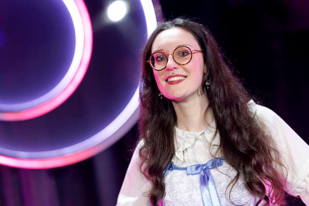 Poetin Mia Heuse bei der ARD Show Ladies Night Youngstars , der einzigen Comedy- und Kabarettshow mit rein weiblicher Besetzung im deutschsprachigen Fernsehen. Köln, 25.03.2026 NRW Deutschland Copyright: xChristophxHardtx