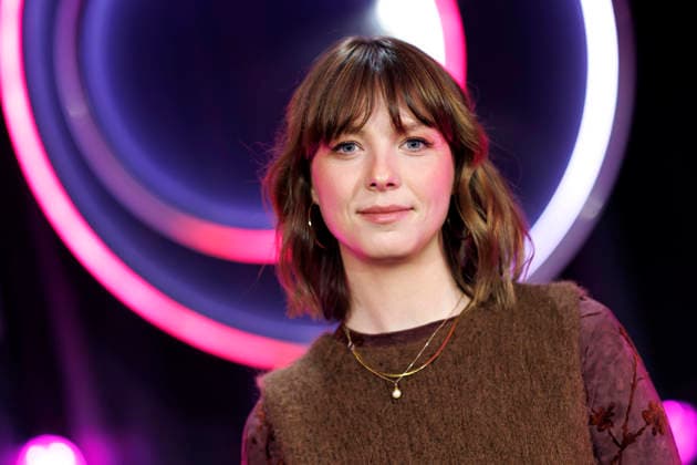 Comedienne Emilia Suchlich bei der ARD Show Ladies Night Youngstars , der einzigen Comedy- und Kabarettshow mit rein weiblicher Besetzung im deutschsprachigen Fernsehen. Köln, 25.03.2026 NRW Deutschland Copyright: xChristophxHardtx