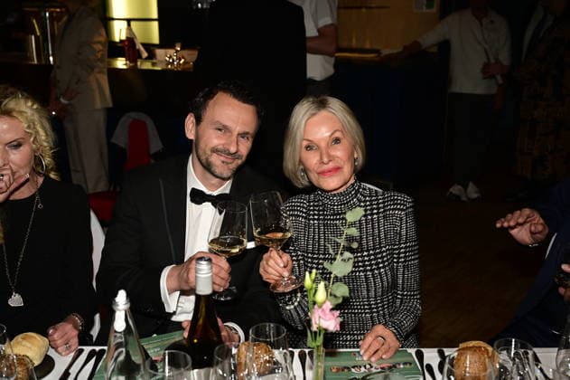 David Böthig und Ulrike Escher bei der 9. Windflüchter Charity Gala 2026 zu Gunsten der Stiftung Betroffen˜ im Störtebeker Brauquartier. Stralsund, 28.03.2026 Copyright: xMatthiasxWehnertx