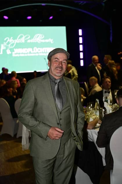 Till Demtroeder bei der 9. Windflüchter Charity Gala 2026 zu Gunsten der Stiftung Betroffen˜ im Störtebeker Brauquartier. Stralsund, 28.03.2026 Copyright: xMatthiasxWehnertx
