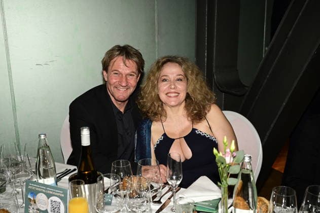 Thure Riefenstein mit Ehefrau Patricia Lueger bei der 9. Windflüchter Charity Gala 2026 zu Gunsten der Stiftung Betroffen˜ im Störtebeker Brauquartier. Stralsund, 28.03.2026 Copyright: xMatthiasxWehnertx