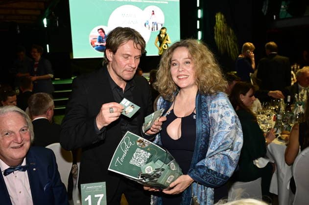 Thure Riefenstein mit Ehefrau Patricia Lueger bei der 9. Windflüchter Charity Gala 2026 zu Gunsten der Stiftung Betroffen˜ im Störtebeker Brauquartier. Stralsund, 28.03.2026 Copyright: xMatthiasxWehnertx