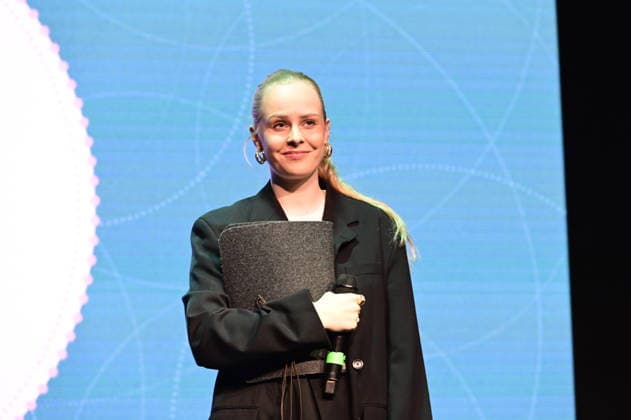 Clara Lösel bei der 9. Windflüchter Charity Gala 2026 zu Gunsten der Stiftung Betroffen˜ im Störtebeker Brauquartier. Stralsund, 28.03.2026 Copyright: xMatthiasxWehnertx