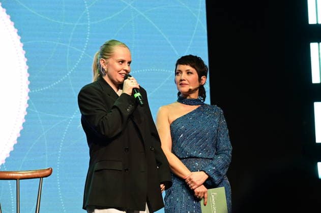 Clara Lösel und Madeleine Wehle bei der 9. Windflüchter Charity Gala 2026 zu Gunsten der Stiftung Betroffen˜ im Störtebeker Brauquartier. Stralsund, 28.03.2026 Copyright: xMatthiasxWehnertx