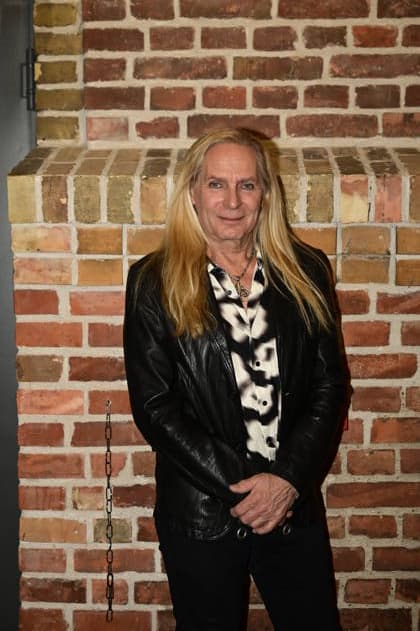 Uwe Hassbecker bei der 9. Windflüchter Charity Gala 2026 zu Gunsten der Stiftung Betroffen˜ im Störtebeker Brauquartier. Stralsund, 28.03.2026 Copyright: xMatthiasxWehnertx