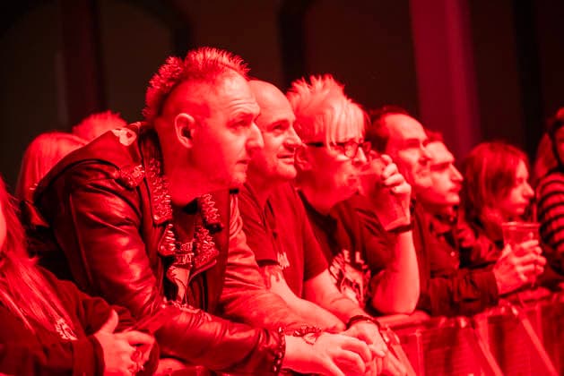Scarborough Punk Festival 2026, UK - 29 Mar 2026 Punk rock fans wait for the next band during the festival in Scarborough. Hundreds of punk rock fans gathered in Scarborough Spa in Yorkshire county, England for the two days long punk rock festival. Scarborough United Kingdom Copyright: xKrisztianxElekx xSOPAxImagesx SSS_20260329_PUNK_FEST_0011005170