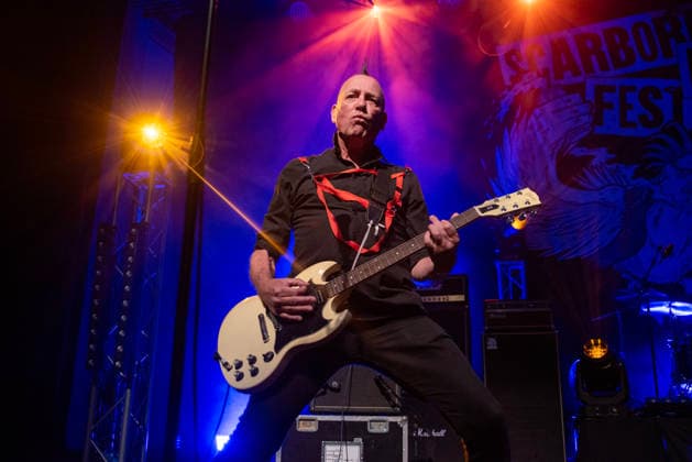 Scarborough Punk Festival 2026, UK - 29 Mar 2026 Guitarist of the Chelsea punk rock band, Nic Austin performs during the festival in Scarborough. Hundreds of punk rock fans gathered in Scarborough Spa in Yorkshire county, England for the two days long punk rock festival. Scarborough United Kingdom Copyright: xKrisztianxElekx xSOPAxImagesx SSS_20260329_PUNK_FEST_0011005230