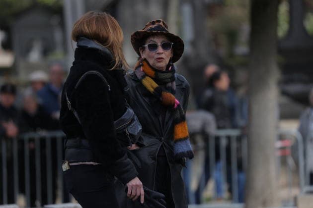 Isabelle Mergault Funeral At Pere Lachaise - Paris Caroline Loeb during the funeral of Isabelle Mergault for a secular ceremony beneath the dome of Père-Lachaise Cemetery in Paris, France on Monday, March 30, 2026 before she is laid to rest at Montmartre Cemetery. Isabelle Mergault actress, director and columnist’ died at the age of 67. Photo by Nasser Berzane ABACAPRESS.COM Paris France  Copyright: xBerzanexNasser ABACAx