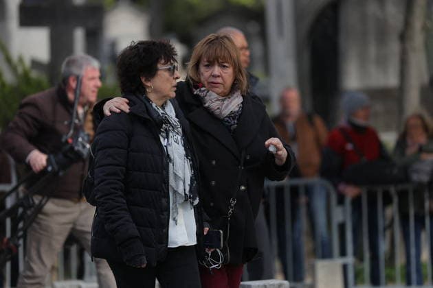 Isabelle Mergault Funeral At Pere Lachaise - Paris Michele Bernier during the funeral of Isabelle Mergault for a secular ceremony beneath the dome of Père-Lachaise Cemetery in Paris, France on Monday, March 30, 2026 before she is laid to rest at Montmartre Cemetery. Isabelle Mergault actress, director and columnist’ died at the age of 67. Photo by Nasser Berzane ABACAPRESS.COM Paris France  Copyright: xBerzanexNasser ABACAx