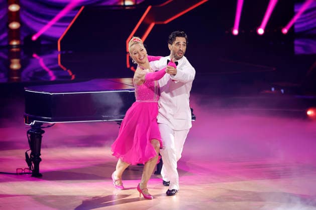 Schauspieler Jan Kittmann (GZSZ) und Tänzerin Kathrin Menzinger bei der vierten Tanzshow der 19. Staffel der RTL-Tanzshow Lets Dance im Coloneum. Köln, 29.03.2026 NRW Deutschland Copyright: xChristophxHardtx