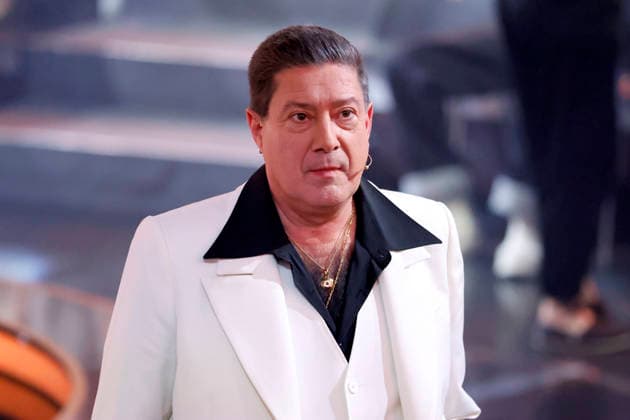 Juror Joachim Llambi verkleidet als John Travolta bei der vierten Tanzshow der 19. Staffel der RTL-Tanzshow Lets Dance im Coloneum. Köln, 29.03.2026 NRW Deutschland Copyright: xChristophxHardtx