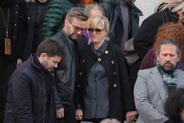 Isabelle Mergault Funeral At Pere Lachaise - Paris Jean-Philippe Janssens and Chantal Ladesou during the funeral of Isabelle Mergault for a secular ceremony beneath the dome of Père-Lachaise Cemetery in Paris, France on Monday, March 30, 2026 before she is laid to rest at Montmartre Cemetery. Isabelle Mergault actress, director and columnist’ died at the age of 67. Photo by Nasser Berzane ABACAPRESS.COM Paris France  Copyright: xBerzanexNasser ABACAx