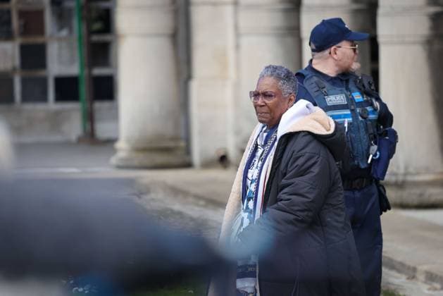 Paris, France le 30 mars 2026 - Funerailles de l actrice et realisatrice francaise Isabelle Mergault au cimetiere Pere-Lachaise - Funeral of French actress and director Isabelle Mergault at the Pere-Lachaise cemetery Ici Firmine Richard  Copyright: xSebastienxTOUBONx