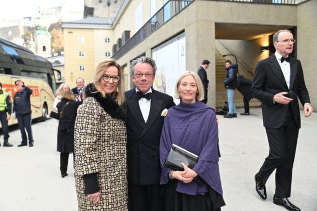George Lenz mit Gattin und Begleitung, Das Rheingold, Premiere, Osterfestspiele, Salzburg, 2026, Manfred Siebinger