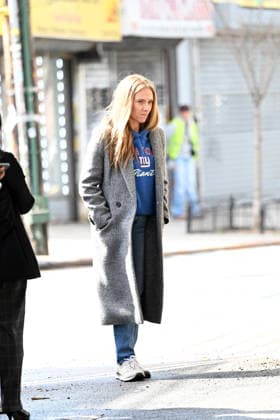 Scarlett Johansson spotted on set of The Exorcist in New York City Featuring: Scarlett Johansson Where: New York City, New York, United States When: 30 Mar 2026 Credit: Elder Ordonez INSTARimages EDITORIAL USE ONLY. NOT FOR USE BY NEWSPAPERS BASED IN THE UK. Copyright: xx instar55590435