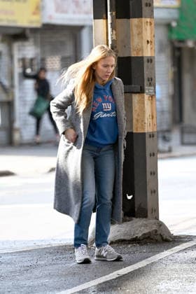 Scarlett Johansson spotted on set of The Exorcist in New York City Featuring: Scarlett Johansson Where: New York City, New York, United States When: 30 Mar 2026 Credit: Elder Ordonez INSTARimages EDITORIAL USE ONLY. NOT FOR USE BY NEWSPAPERS BASED IN THE UK. Copyright: xx instar55590453