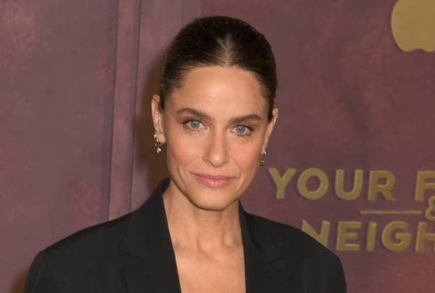 Apple TV s Your Friends & Neighbors Season 2 Red Carpet at The New York Historical Museum Featuring: Amanda Peet Where: New York City, New York, United States When: 30 Mar 2026 Credit: mpi099 MediaPunch INSTARimages EDITORIAL USE ONLY. NOT FOR USE BY NEWSPAPERS BASED IN THE UK. Copyright: xx instar55591353