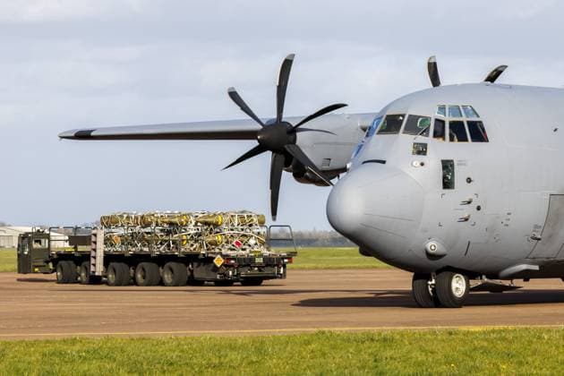 Fairford, The Netherlands, 2026-03-30 17:38:38 RAF FAIRFORD, 30-03-2026. From the English base RAF Fairford, the US Air Force carries out missions to Iran with B1 and B52 bombers for Operation Epic Fury. PHOTO: NLBeeld Robert Meerding Credit: NL Beeld Robert Meerding Inc  Copyright: xx x