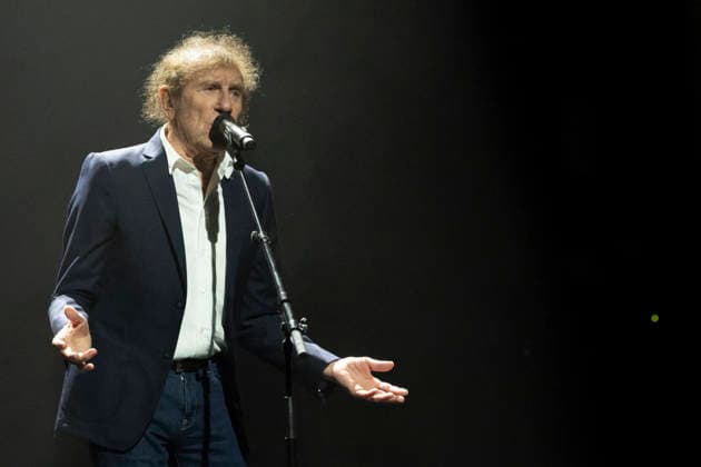 Alain Souchon on stage at the Gala evening for the Alzheimer s Research Foundation Paris 2026 at the Olympia on March 30, 2026 Borde Rindoff Bestimage Gala evening for the Alzheimer s Research Foundation Paris 2026 at the Olympia on March 30, 2026 Paris France  Copyright: xRINDOFF-BORDEx xBESTIMAGExRINDOFF-BORDEx xBESTIMAGEx