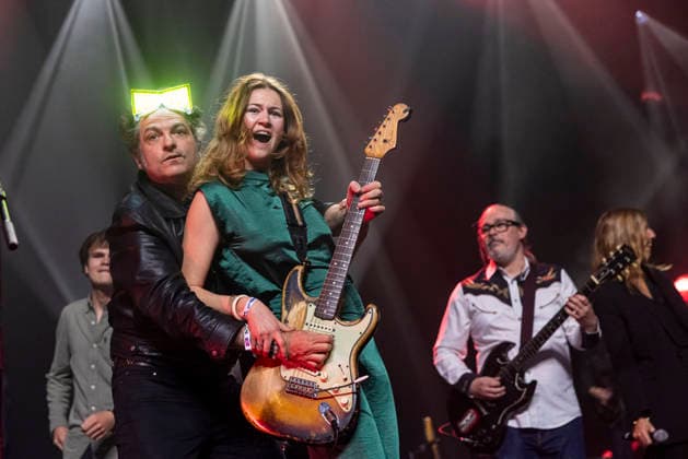 M on stage at the Gala evening for the Alzheimer s Research Foundation Paris 2026 at the Olympia on March 30, 2026 Borde Rindoff Bestimage Gala evening for the Alzheimer s Research Foundation Paris 2026 at the Olympia on March 30, 2026 Paris France  Copyright: xRINDOFF-BORDEx xBESTIMAGExRINDOFF-BORDEx xBESTIMAGEx