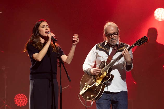Olivia Ruiz on stage at the gala evening for the Alzheimers Research Foundation Paris 2026 at the Olympia on March 30, 2026 Borde Rindoff Bestimage Gala evening for the Alzheimers Research Foundation Paris 2026 at the Olympia on March 30, 2026 Paris France  Copyright: xRINDOFF-BORDEx xBESTIMAGExRINDOFF-BORDEx xBESTIMAGEx