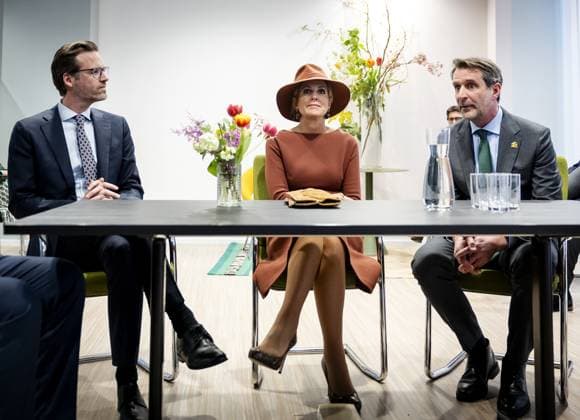 THE HAGUE - Queen Maxima together with Sjoerd Sjoerdsma (L), Minister of Foreign Trade and Development Cooperation, at the celebration of Oxfam Novib s 70th anniversary. REMKO DE WAAL ANP netherlands out - belgium out  Copyright: xx x554792212x originalFilename: 554792212.jpg