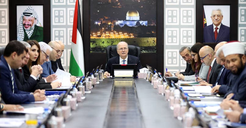 The Palestinian Cabinet held its weekly meeting and called for urgent international action to repeal the Israeli Knesset law that allows the execution of prisoners, The Palestinian Cabinet held its weekly meeting and called for urgent international action to repeal the Israeli Knesset law that allows the execution of prisoners, considering it to be providing legal cover for killing and enshrining the practice of extrajudicial executions. Ramallah, West Bank, March 31, 2026. Photo by Prime Minister Office apaimages Ramallah West Bank Palestinian Territory 310326_Ramallah_PMO_00(1) Copyright: xapaimagesxPrimexMinisterxOfficex xapaimagesx