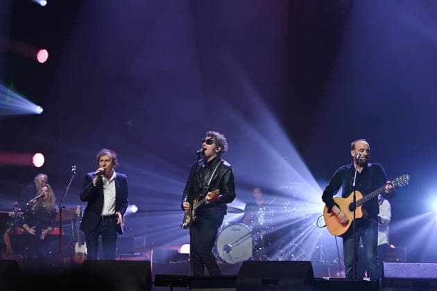 Gala 2026 of the Alzheimer s Research Foundation- Paris Alain Souchon, Matthieu Chedid, Ours during the Alzheimer s Research Foundation Two Generations Sing for The Third Gala at the l Olympia in Paris, France on March 30, 2026. Photo by Christophe Meng ABACAPRESS.COM Paris France  Copyright: xMengxChristophe ABACAx