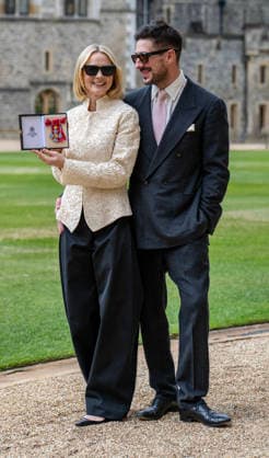 . 31 03 2026. Windsor, United Kingdom. Actress Carey Mulligan with her husband Marcus Mumford, after she received a CBE at an Investiture at Windsor Castle, United Kingdom  xPoolx xi-Imagesx IIM-26674-0005