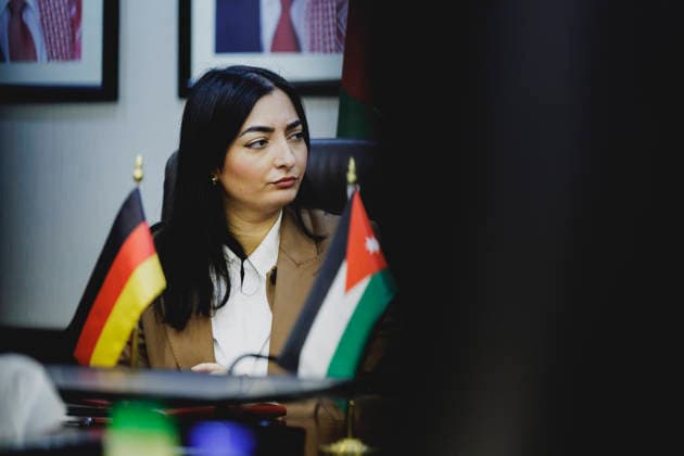 Reem Alabali Radovan (SPD), Bundesministerin fuer wirtschaftliche Zusammenarbeit und Entwicklung, und Zeina Toukan (nicht im Bild), Ministerin fuer Planung und Internationale Zusammenarbeit in Jordanien, aufgenommen im Rahmen eines gemeinsamen Treffens in Amman, 31.03.2026. Fotografiert im Auftrag des Bundesministeriums fuer wirtschaftliche Entwicklung und Zusammenarbeit. Amman Jordanien *** Reem Alabali Radovan SPD , Federal Minister for Economic Cooperation and Development, and Zeina Toukan not pictured , Minister for Planning and International Cooperation in Jordan, taken during a joint meeting in Amman, 31 03 2026 Photographed on behalf of the Federal Ministry for Economic Development and Cooperation Amman Jordan Copyright: xFlorianxGaertner BMZx