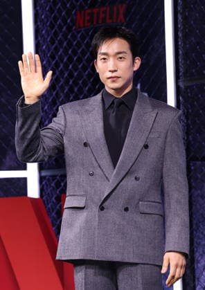 S. Korean actor Lee Sang-yi S. Korean actor Lee Sang-yi South Korean actor Lee Sang-yi, who stars in the Bloodhounds Season 2, an original action series by Netflix, poses for a photo during a publicity event in Seoul on March 31, 2026. The seven-episode series will be released worldwide on April 3. (Yonhap) 2026-04-01 04:48:49 < 1980-2026 YONHAPNEWS AGENCY. .> ¼­¿ïÆ¯º°½Ã EDITORIAL USE ONLY  Copyright: xx PYH2026033121220034400 YonhapxNewsx yonphotos250932