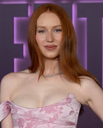 March 31, 2026, Los Angeles, California, USA: KIRA GULOIEN attends Hulu s The Testaments red carpet premiere. Los Angeles USA  - ZUMAb173 20260331_aap_b173_018 Copyright: xBillyxBennightx
