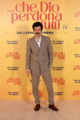 News - Photocall Che Dio perdona a tutti Francesco Scianna during Photocall Che Dio perdona a tutti , News in Rome, Italy, March 31 2026 Rome Cinema Barberini Italy Copyright: xMassimoxLanduccix xLiveMediax LPN_2371821
