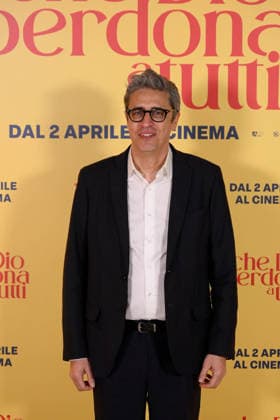 News - Photocall Che Dio perdona a tutti Pif (Pierfrancesco Diliberto) during Photocall Che Dio perdona a tutti , News in Rome, Italy, March 31 2026 Rome Cinema Barberini Italy Copyright: xMassimoxLanduccix xLiveMediax LPN_2371829