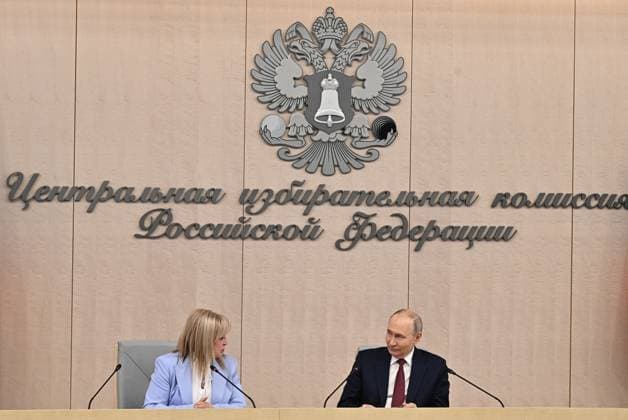 Russia Putin CEC 9135779 01.04.2026 Russian President Vladimir Putin listens to Central Election Commission (CEC) Chair Ella Pamfilova during a meeting with new CEC members in Moscow, Russia. Sergey Bobylev Sputnik Moscow Russia  Copyright: xSergeyxBobylevx
