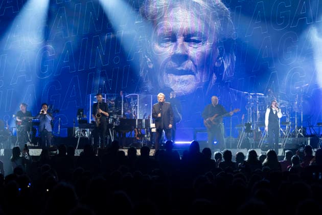 01.04.2026, Zürich, Hallenstadion, HOWARD CARPENDALE - MEINE ABSCHIEDSTOURNEE Zürich Hallenstadion Zürich Swiitzerland *** 01 04 2026, Zurich, Hallenstadion, HOWARD CARPENDALE MEINE ABSCHIEDSTOURNEE Zurich Hallenstadion Zurich Switzerland Copyright: xJustPictures.ch AlexanderxRaemyx jp-de-AlRa-DSC04048