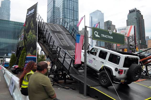 April 1, 2026, New York, United States: A person drives a Jeep Wrangler Moab up a ramp at an exhibition on media day at the 2026 New York International Auto Show in the Jacob K. Javits Convention Center. The annual NYIAS in Manhattan, New York City featured various car companies, debuts of new vehicles and automobile industry professionals. The convention, which opens to the public on April 3 and ends on April 12, attracts thousands of car enthusiasts. The NYIAS began in 1900 showcasing automobiles and examples of future car technology. New York United States - ZUMAs197 20260401_aaa_s197_332 Copyright: xJiminxKimx